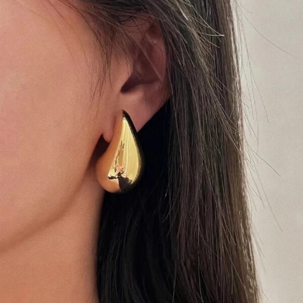 WATER DROP STUD EARRINGS - Image 3